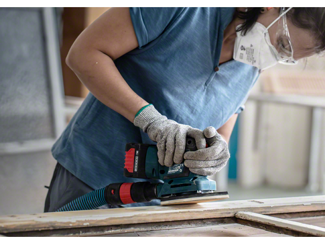 Brusni papir EXPERT Bosch z 8 luknjami za vibracijske brusilnike, Dimenzije: 93x186mm, Zrnatost: 120, 2608900856